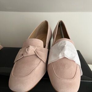 Talbots Cream/ Pink Suede Pumps